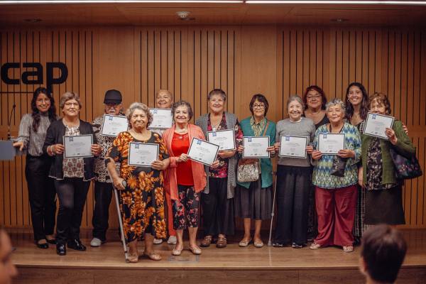 Más de 400 personas mayores fueron capacitadas en educación financiera